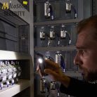 LEDLENSER iF2R akkumulátoros, tölthető fényvető, 200 lumen