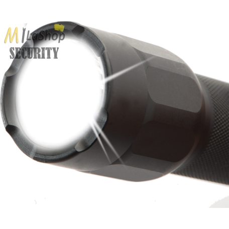 Peli 7000 LED akkumulátoros taktikai lámpa 774 lm